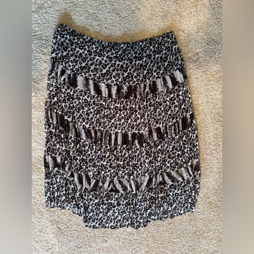 Maggie Barnes Black and White Leopard Print Midi Skirt